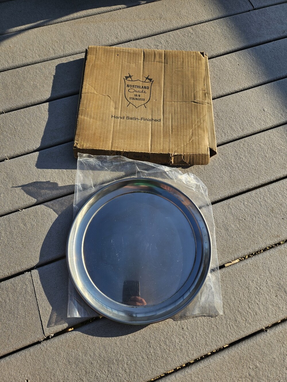 Oneida Silver Stainless Steel Round Serving Tray